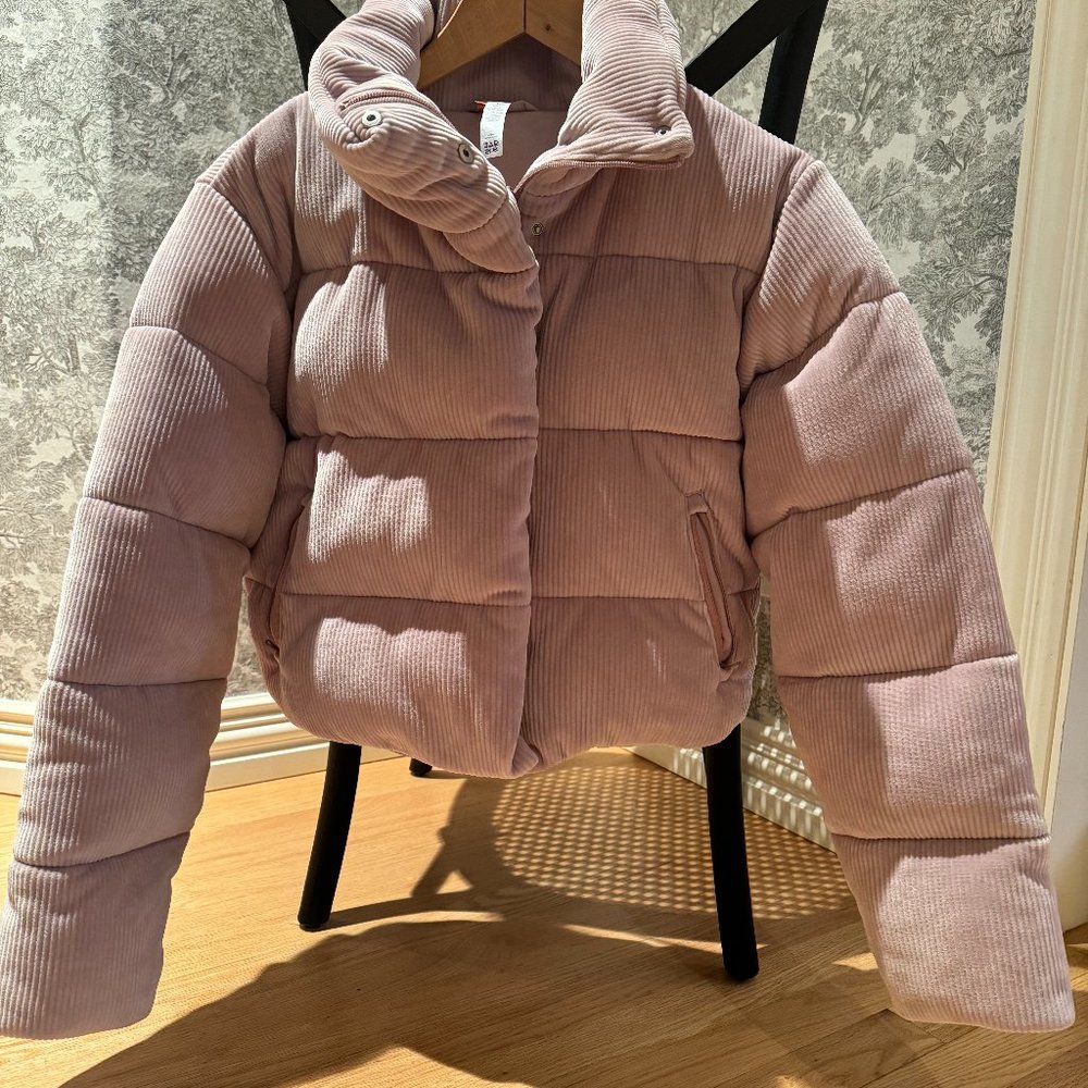 X-SMALL Alo Yoga // RIBBED VELOUR GOLD RUSH PUFFER // X-SMALL